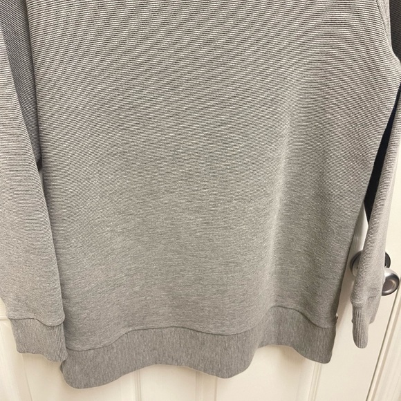 Varley Mae Boyfriend Sweater in Grey - Picture 10 of 11